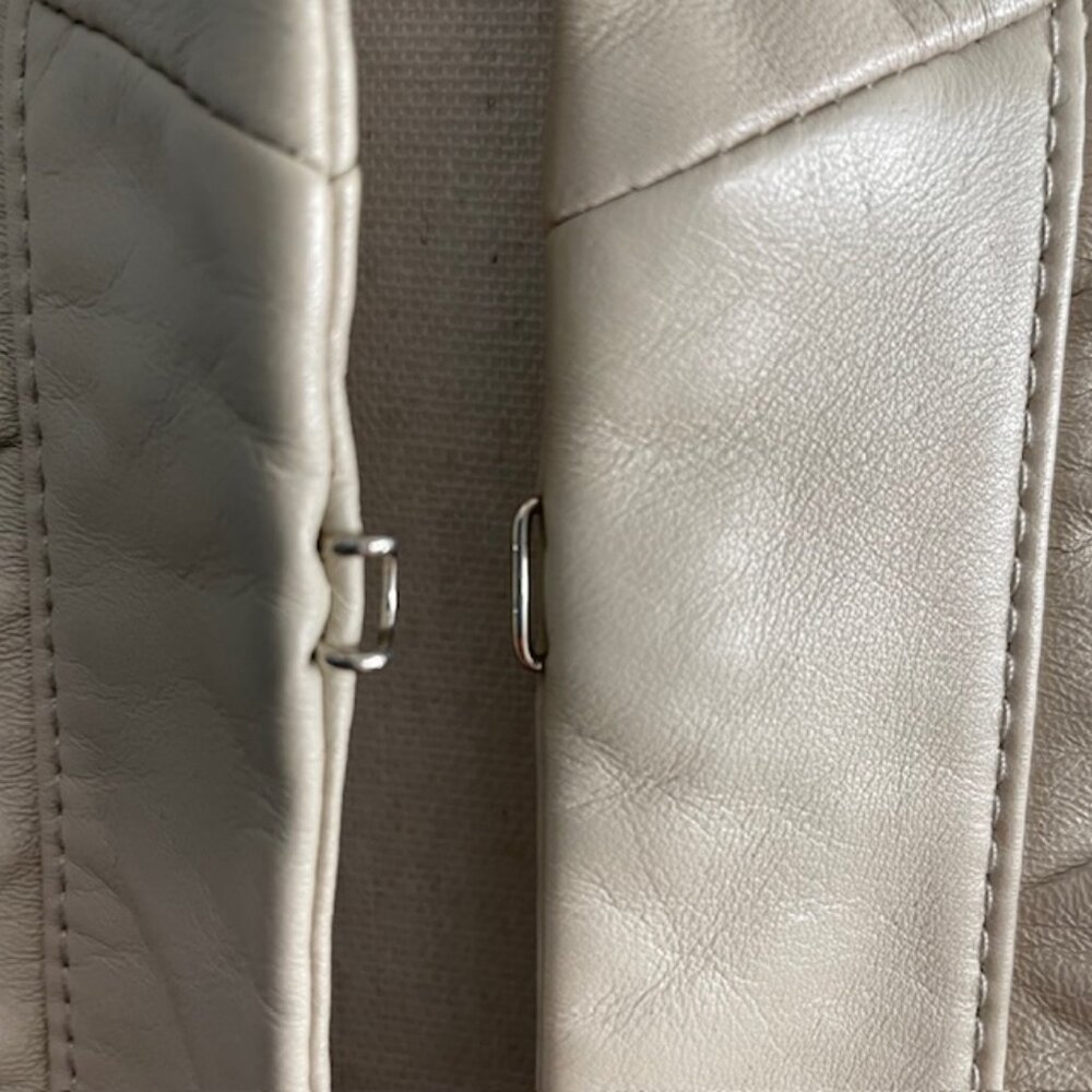 Vintage TAHARI Leather Jacket - Picture 8 of 8